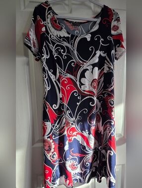 Clientele Navy Floral-Print Short Sleeve Midi Dress with Red & White Accents